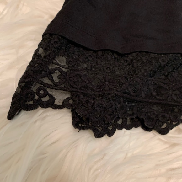 Tommy Hilfiger Black Top - Picture 2 of 4